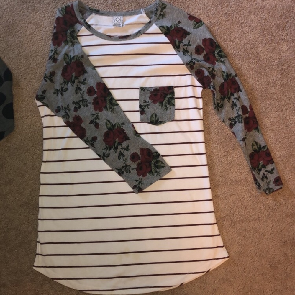 Medium floral and stripe top.